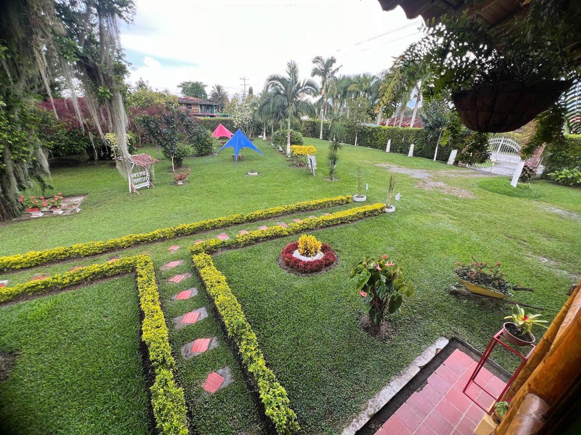 Villa Alejandra Del Quindio Calarcá Exterior photo