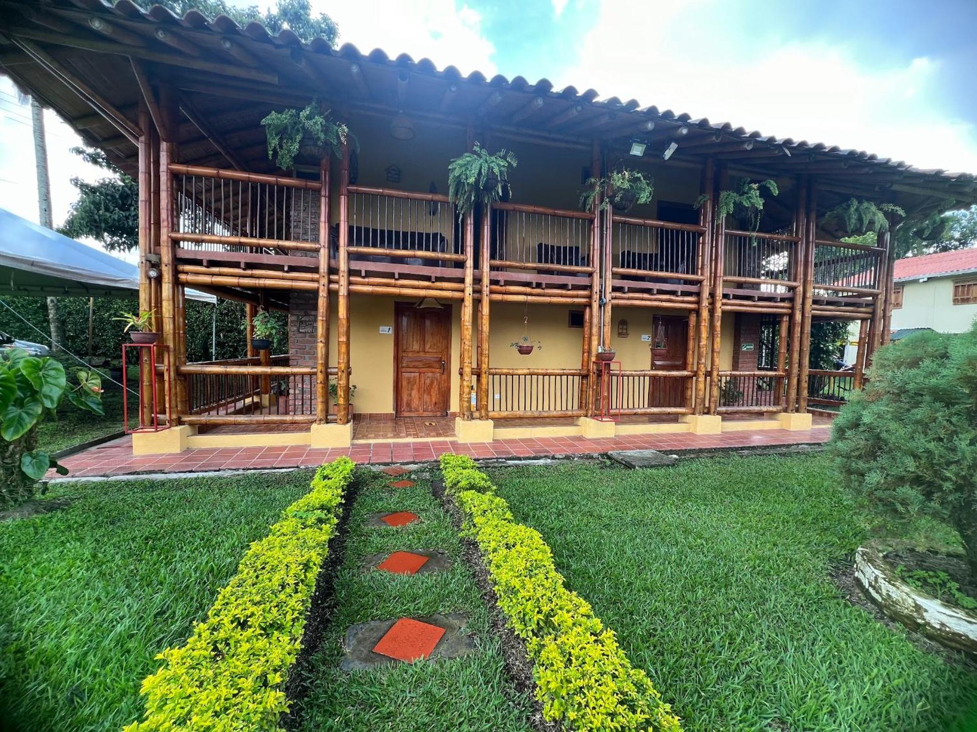 Villa Alejandra Del Quindio Calarcá Exterior photo