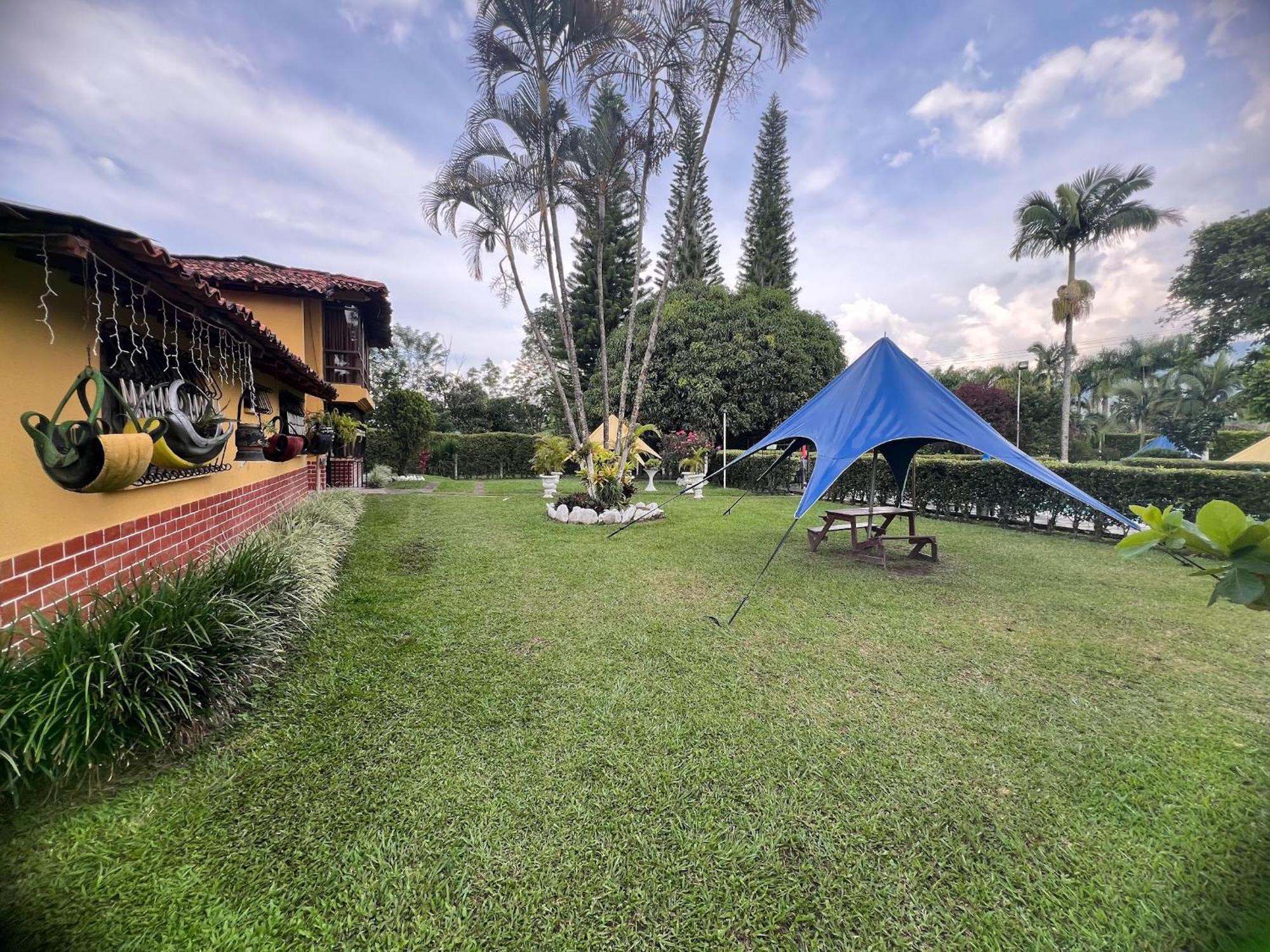 Villa Alejandra Del Quindio Calarcá Exterior photo