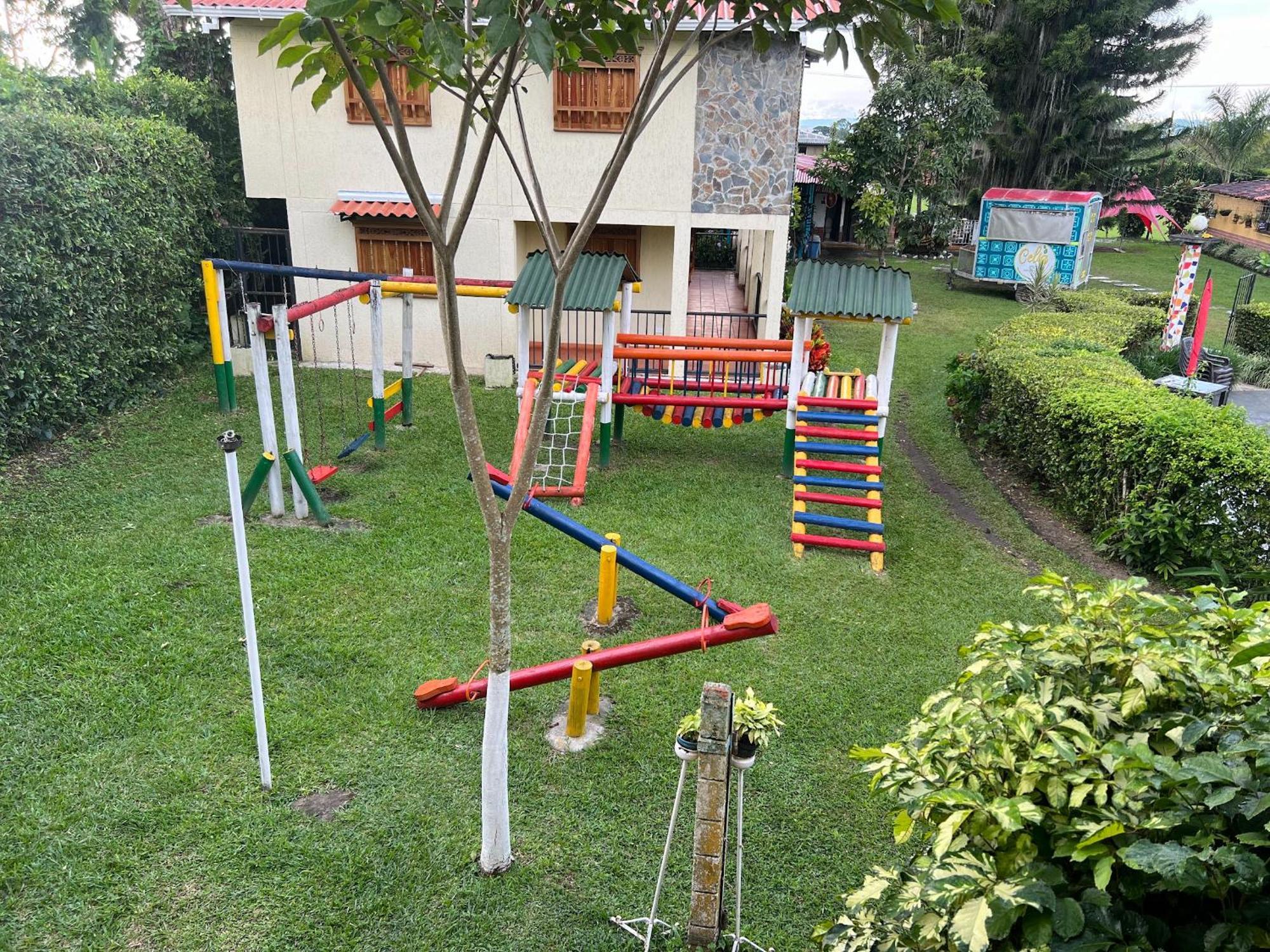 Villa Alejandra Del Quindio Calarcá Exterior photo