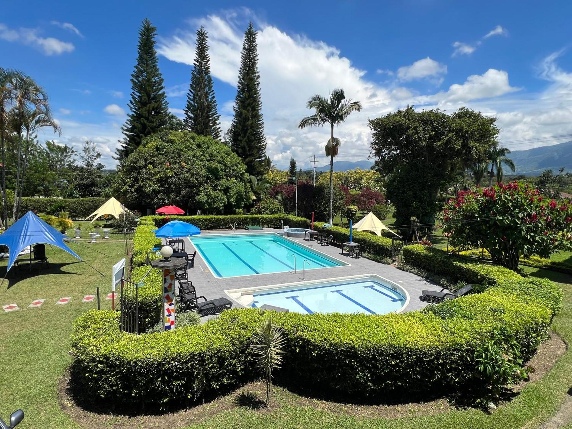 Villa Alejandra Del Quindio Calarcá Exterior photo